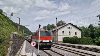 Einfahrt des SonderSchnellzug 16128 am 09062024 in Semmering [upl. by O'Neill]