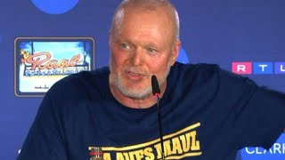 quotStefan Raab kehrt mit neuer Show zurück – Pressekonferenz und Rippenbruch enthülltquot [upl. by Miranda31]