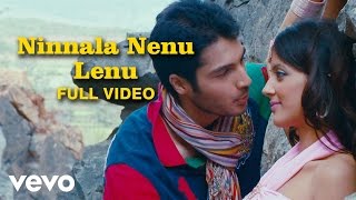 Chetilo Cheyyesi Cheppu Baava Movie Songs  Nenu Nenuga Lenu Lyrical Song  Telugu Junction [upl. by Omero]