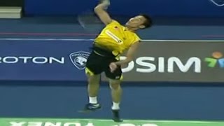 Nguyen TM v Lee C WMSQF Proton Malaysia Open 2011 [upl. by Aeslehs665]