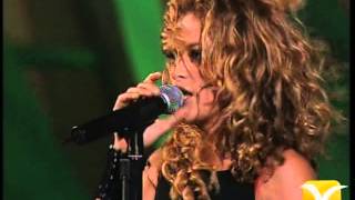 Paulina Rubio Baila Casanova  Todo mi amor Festival de Viña 2005 [upl. by Nosrej]