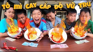 Tony  Thử Thách 30 Giây Ăn Mì Siêu Cay  Super Spicy Noodle [upl. by Cassaundra]