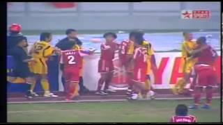 AFF Tiger Cup 2004 Malaysia 1 4 INDONESIA SEMIFINALS [upl. by Narruc]