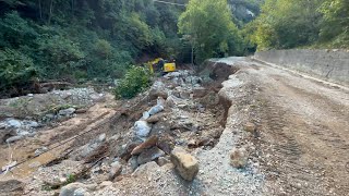 Alluvione danni ai piedi del Monte Catria da cui tutto è iniziato strade distrutte a Frontone [upl. by Jemmie]