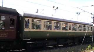 60019 Bittern leaves York on the quotThe Brighton Bellequot 250709 [upl. by Ydurt816]