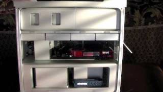 2009 Mac Pro quotNehalemquot Unboxing [upl. by Noval]