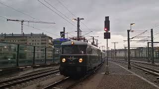 Einfahrt des Sonderzug 16460 am 09062024 in Wien Hbf [upl. by Juback]