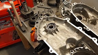 BorgWarner BW1356 Transfer Case rebuild Ep2 [upl. by Aeret]