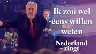 Ik zou wel eens willen weten  Nederland Zingt [upl. by Lawrenson18]