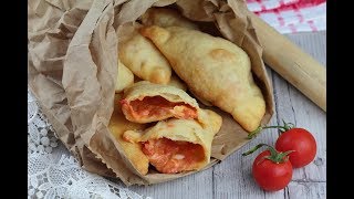 Panzerotti Baresi  Trucchi e Segreti della ricetta tradizionale [upl. by Ziladnerb]