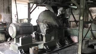 Nylon Tyre Crumb Rubber Grinder Waste Tyre Recycling Machine [upl. by Nic]