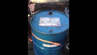 How to cut the lid off 55 gallon drum in under 30 seconds with air chisel [upl. by Rothwell]