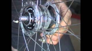 Reparatur Nabendynamo Shimano DH3N80 05 Montage [upl. by Luhem]