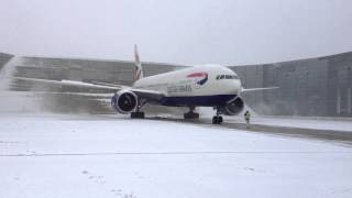 Boeing 777 GE90 High Power Engine run clearing the snow  bring the noise [upl. by Adaj129]