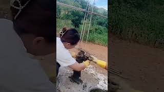 Imitation rattan cement fence making process [upl. by Eniamirt]