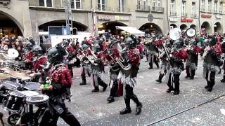 Berner Fasnacht 2011  Jldefonser Vielharmoniker Olten [upl. by Naginarb]