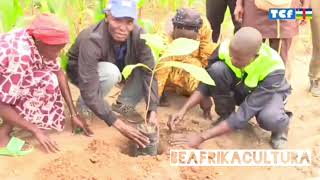 CENTRAFRIQUE Visite du coordinateur des projets Parsenko Purpa a BOGOURA [upl. by Etnoj468]