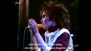 Siouxsie and the Banshees  Hong Kong Garden  Live 1979  Lyrics [upl. by Harlene498]