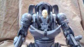 Iron Monger with opening cockpit Review [upl. by Schreib]