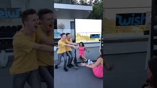 TWINS PRANK 👬 This girl GOT SCARED and did an AWESOME TRICK 😎🤸🏽 [upl. by Namreg]