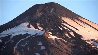 Chiles Villaricca volcano calm red alert remains [upl. by Yeliac]