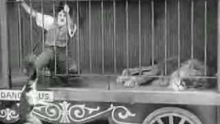 Charlie Chaplin El circo de 1928 [upl. by Nwahsd]