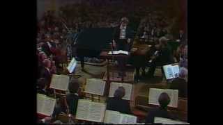 Peter Donohoe at the Tchaikovsky Competition FinalEnd of Rachmaninov 3 [upl. by Einafpets]