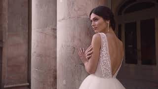 PRONOVIAS 2021  Colección Pronovias Privée [upl. by Nortna]