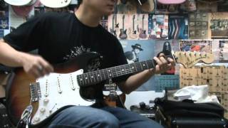 Fender American Vintage 70s Stratocaster® Reissue Clean Sound [upl. by Latoya684]