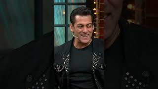 Krushna Abhishek amp Sunil Grovers HILARIOUS SRKSalman Impression CRACKS Up Kartik Aaryan 🤣 [upl. by Petty]