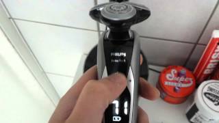 Mario testet Phillips Shaver Series 9000 im Betrieb [upl. by Zilvia]