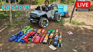 Yana rides a giant car and sees small cars all over the ground [upl. by Orferd]