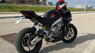 Aprilia Tuono 660 Factory 660 qd exhaust vs stock [upl. by Aicrop]