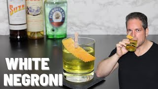 Das White Negroni Cocktail Rezept perfekt als Aperitif Ein Cocktail mit Gin Suze und Lillet Blanc [upl. by Emse]