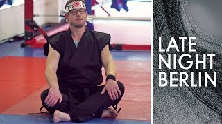 Frank Tonmann macht Karate Ist er ein würdiger Meister  Late Night Berlin  ProSieben [upl. by Enilorac986]