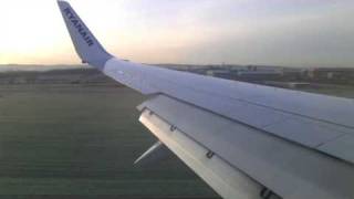 Ryanair East Midlands airport EMA landing [upl. by Miyasawa]