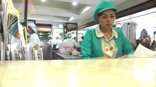 Foodland 24h Restaurant Soi 5 Bangkok [upl. by Aknaib]