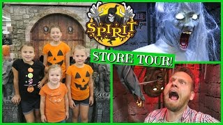 2016 SPIRIT HALLOWEEN STORE TOUR [upl. by Eniledam]