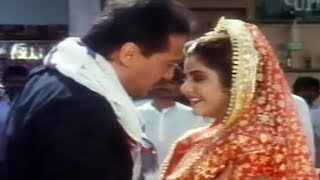 Jackie Shroff amp Divya Bharti get together  Dil Hi To Hai  Action Scene 1919 [upl. by Ainer227]