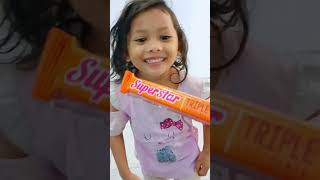 Si Cantik Makan Coklat PagiPagi shorts shortvideo youtubeshorts [upl. by Anelram396]