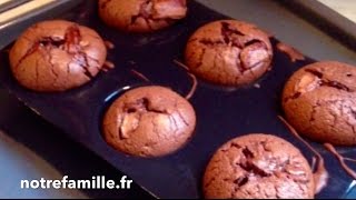 Recette fondant au chocolat pour les enfants  Les Ptites Recettes [upl. by Itsym]