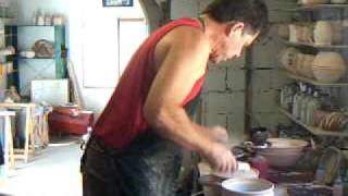 SIMON LEACH  Glazing inside a casserole dish [upl. by Signe953]