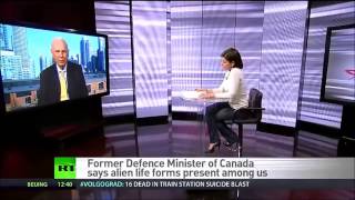 UFOs  RT RUSSIA TODAY Interviews former Defence Minister of Canada Paul Hellyer [upl. by Faludi]