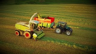 Drone Ensilage de méteil 2017 – Claas Jaguar 830 – Valtra n103 – Valtra n123 [upl. by Aninnaig64]