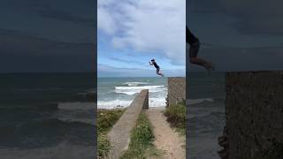 Wimereux jump frontrol a la mer france freeruning parkourlife againstwar freeruning love [upl. by Otina534]