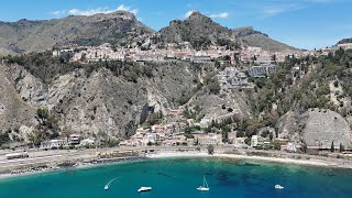 0133 🇮🇹 Tour from Messina to Taormina citytour Taormina the city in the mountains 🇬🇧 [upl. by Nawed283]