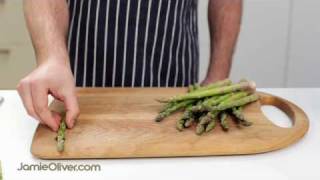 How To  prepare asparagus with Jamie Olivers mate Pete [upl. by Elsinore664]