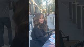 exclusive Rosie Perez sign Autograph for her Fans shorts short fashion street share [upl. by Einnus]