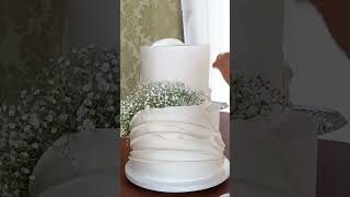 Decoração de um bolo de casamento [upl. by Bina]