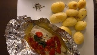 Ricette veloci  Filetto d orata al cartoccio con patate al forno  Romina Galetta [upl. by Christa]